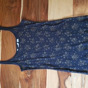 Great condition tanktop.  Derek Heart